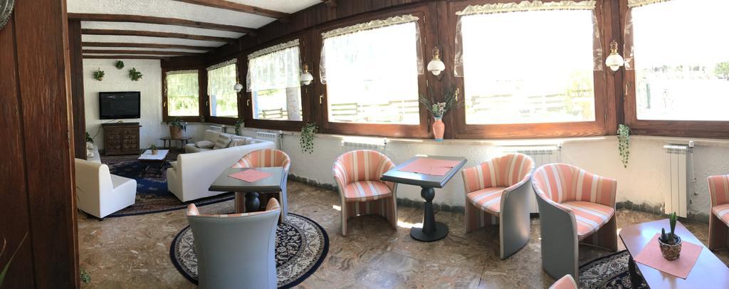 Hotel Rosa Serenella Bardonecchia Bagian luar foto