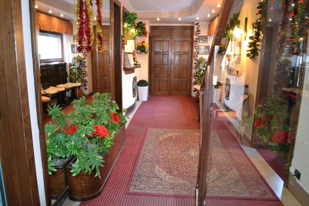 Hotel Rosa Serenella Bardonecchia Bagian luar foto